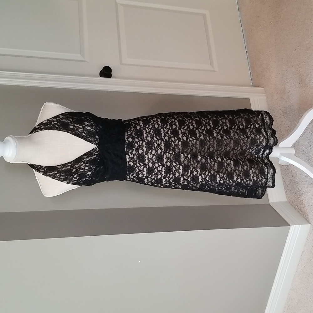 White Blaxk House Lace Halter Dress Size 2 - worn once